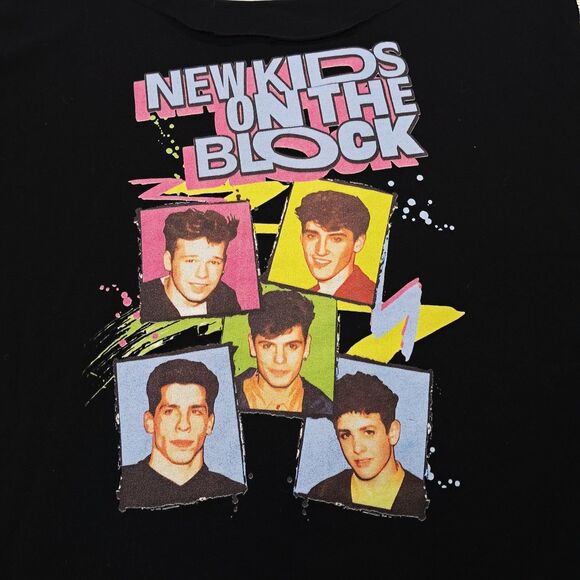 NEW KIDS ON THE BLOCK NKOTB Shirt Sz M Raw Cut Tank Top Concert Merch - Picture 2 of 7